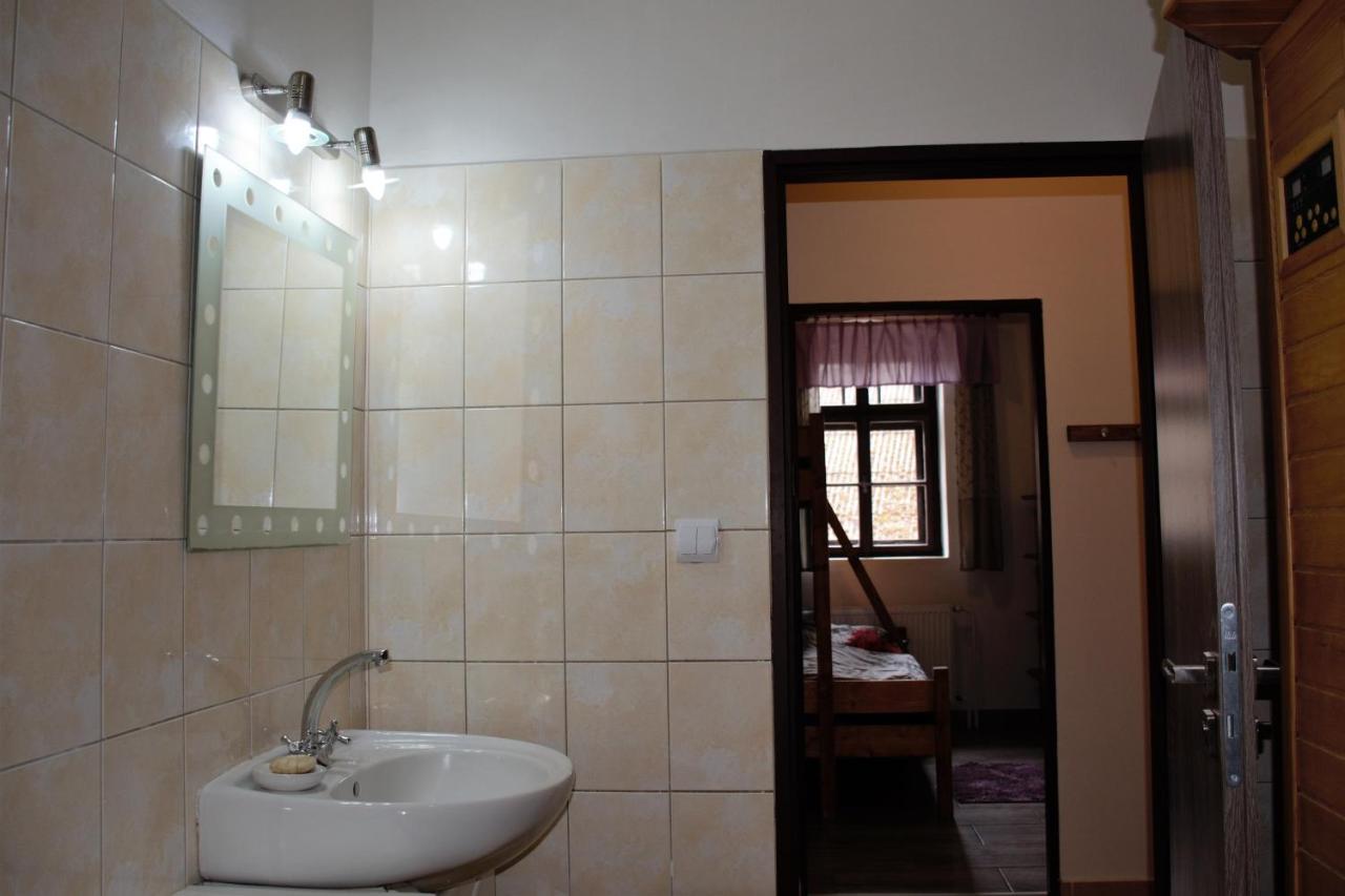 Ferienwohnung Na Konske Farme Malecov Exterior foto
